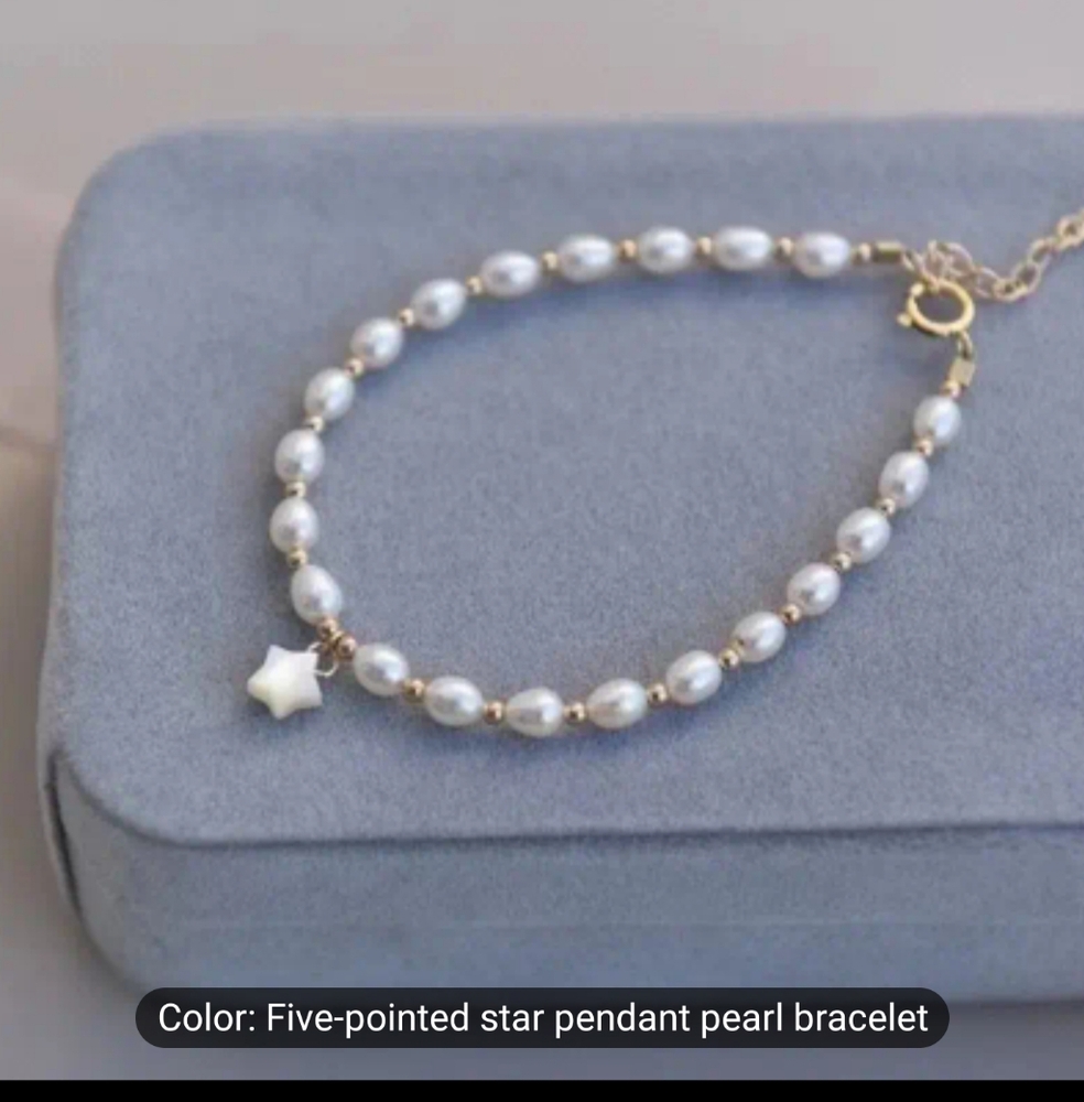 🌟🌟NEW🌟🌟 SIMPLE!! Freshwater Pearl Bracelet with Star Hanging Charm